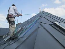 Malowanie pokryć dachowych stalowych
